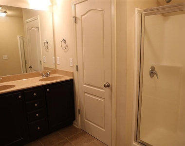 2654 Sardis Chase Ct - Photo Thumbnail 7