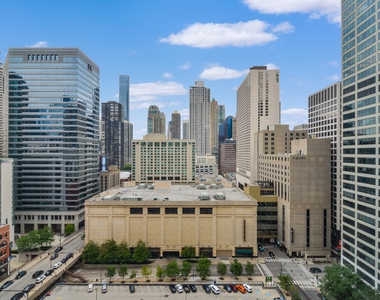 405 N Wabash Avenue - Photo Thumbnail 12