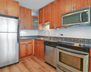 405 N Wabash Avenue - Photo Thumbnail 5