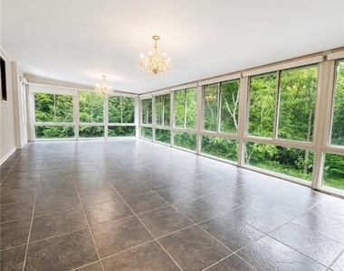 3235 Bentwood Close - Photo Thumbnail 26