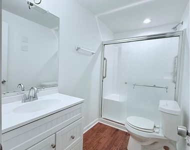 3235 Bentwood Close - Photo Thumbnail 46