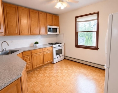 70 Prospect - Photo Thumbnail 5