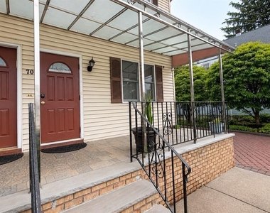 70 Prospect - Photo Thumbnail 3