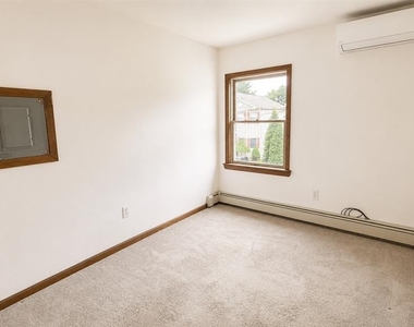70 Prospect - Photo Thumbnail 15
