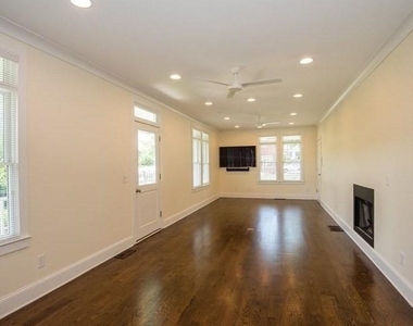 37 Waverly Way Ne - Photo Thumbnail 13