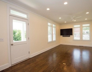 37 Waverly Way Ne - Photo Thumbnail 12
