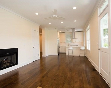 37 Waverly Way Ne - Photo Thumbnail 5