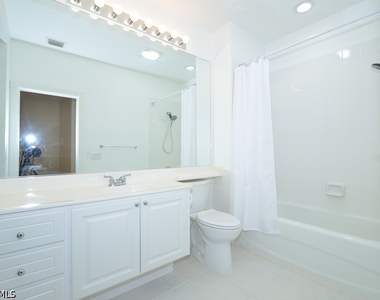 28725 Alessandria Circle - Photo Thumbnail 11