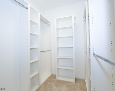 28725 Alessandria Circle - Photo Thumbnail 15