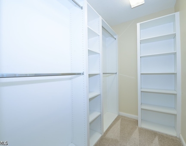 28725 Alessandria Circle - Photo Thumbnail 8