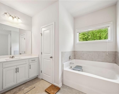 7455 Easton Valley Lane - Photo Thumbnail 28