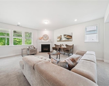 7455 Easton Valley Lane - Photo Thumbnail 9