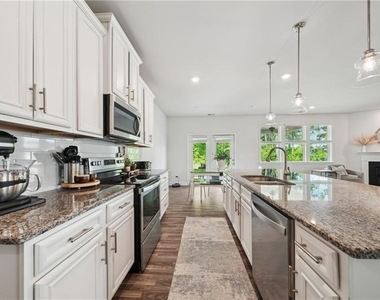 7455 Easton Valley Lane - Photo Thumbnail 18
