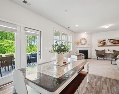 7455 Easton Valley Lane - Photo Thumbnail 12