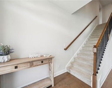 7455 Easton Valley Lane - Photo Thumbnail 22