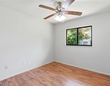 19028 Pine Run Lane - Photo Thumbnail 11