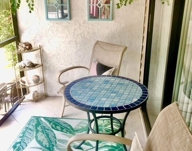 489 Tallwood Street - Photo Thumbnail 15