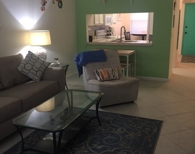 489 Tallwood Street - Photo Thumbnail 3