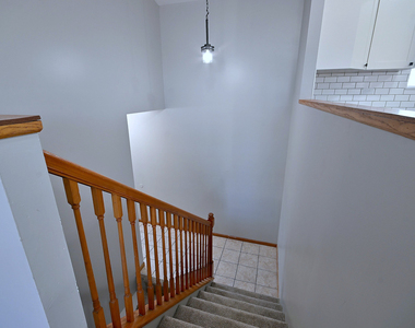 19 E Pineview Drive - Photo Thumbnail 3