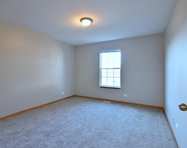 19 E Pineview Drive - Photo Thumbnail 25