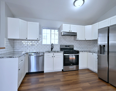 19 E Pineview Drive - Photo Thumbnail 17