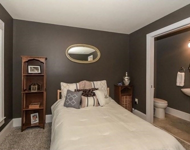 426 Bill Kennedy Way Se - Photo Thumbnail 24