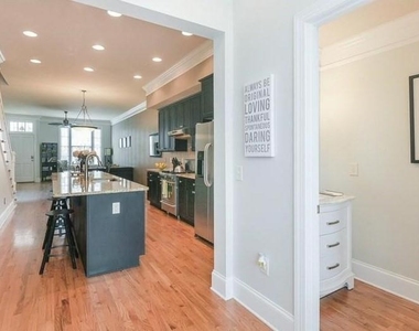 426 Bill Kennedy Way Se - Photo Thumbnail 9