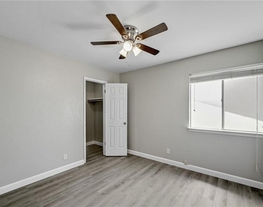 906 Cactus Dr - Photo Thumbnail 15