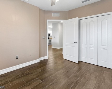 7827 Regal Heron Circle - Photo Thumbnail 10