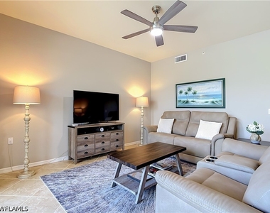 10321 Heritage Bay Boulevard - Photo Thumbnail 8