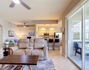10321 Heritage Bay Boulevard - Photo Thumbnail 10