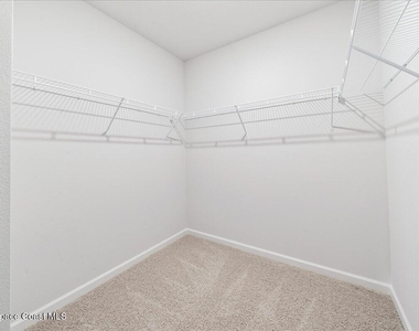 566 Rembrandt Street Se - Photo Thumbnail 21
