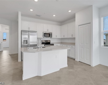 5715 Double Eagle Circle - Photo Thumbnail 2