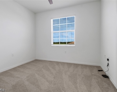 5715 Double Eagle Circle - Photo Thumbnail 18