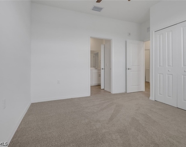 5715 Double Eagle Circle - Photo Thumbnail 23