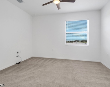 5715 Double Eagle Circle - Photo Thumbnail 14