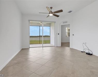 5715 Double Eagle Circle - Photo Thumbnail 6