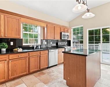 6776 Tilton Lane - Photo Thumbnail 5