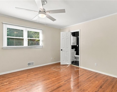 6776 Tilton Lane - Photo Thumbnail 20