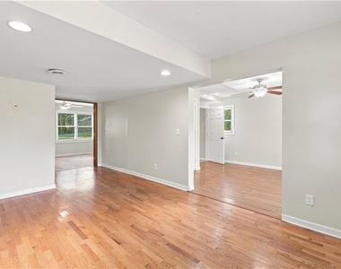 6776 Tilton Lane - Photo Thumbnail 15