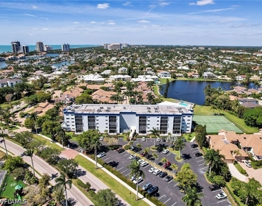 555 Park Shore Drive - Photo Thumbnail 33