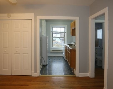 3263 W Wrightwood Avenue - Photo Thumbnail 5