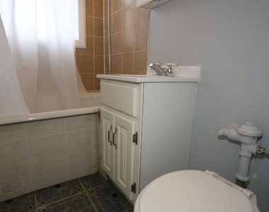 3263 W Wrightwood Avenue - Photo Thumbnail 13