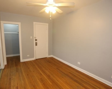 3263 W Wrightwood Avenue - Photo Thumbnail 11