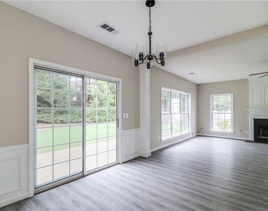 11745 Bentham Court - Photo Thumbnail 5