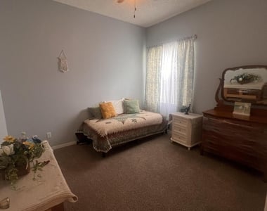 7368 Crepe Myrtle Court - Photo Thumbnail 17