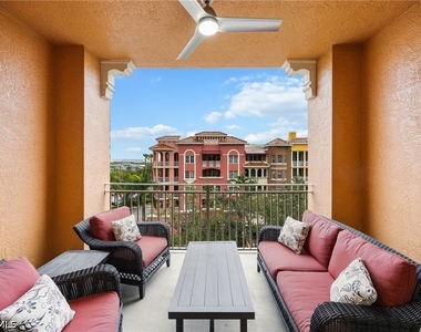 410 Bayfront Place - Photo Thumbnail 11