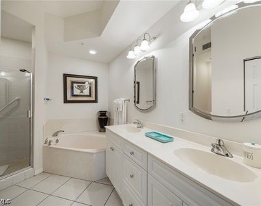 410 Bayfront Place - Photo Thumbnail 6