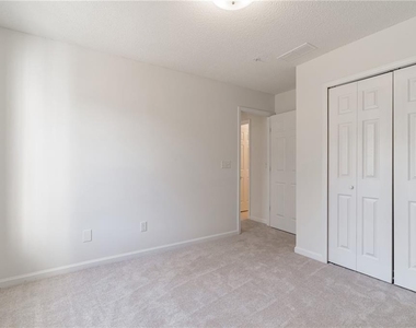 520 Dragonfly Court - Photo Thumbnail 20
