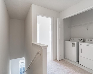 520 Dragonfly Court - Photo Thumbnail 16
